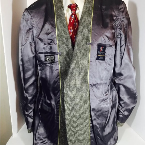 Austin Reed Gray Tweed Herringbone Wool Jacket - Picture 5 of 5